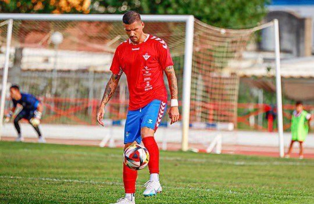 Unde a ajuns să joace, la 34 de ani, cel mai tânăr marcator al FCSB-ului în cupele europene_5