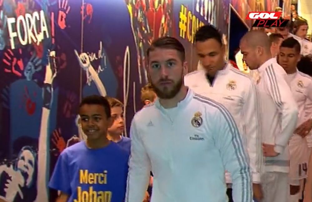 Imagini geniale! În 2016 ieșea de mână cu Sergio Ramos în El Clasico, acum joacă titular împotriva legendarului fundaș _1