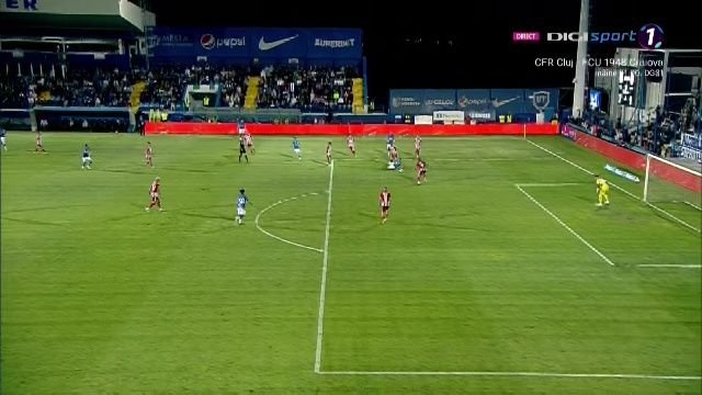 Hagi s-a aprins la conferință: 