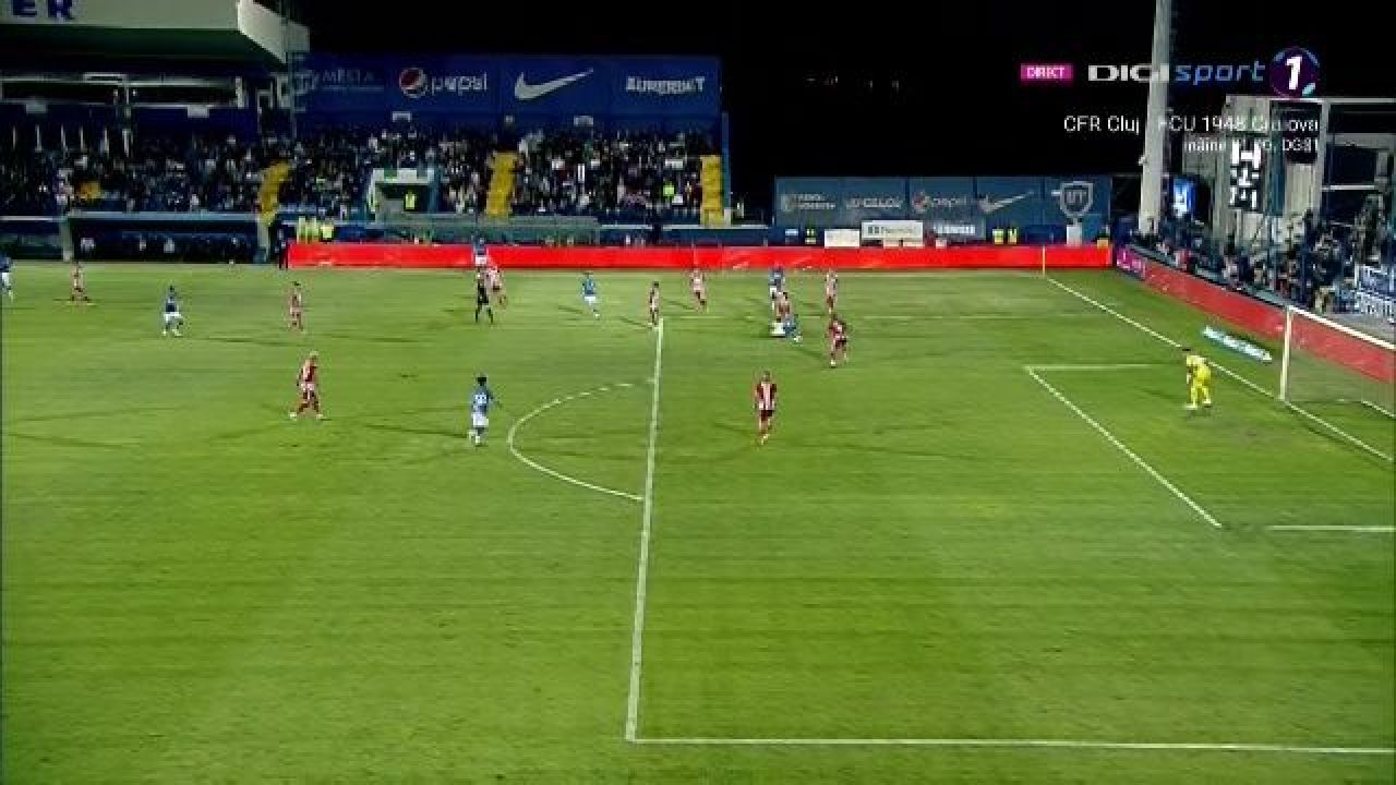 Hagi s-a aprins la conferință: