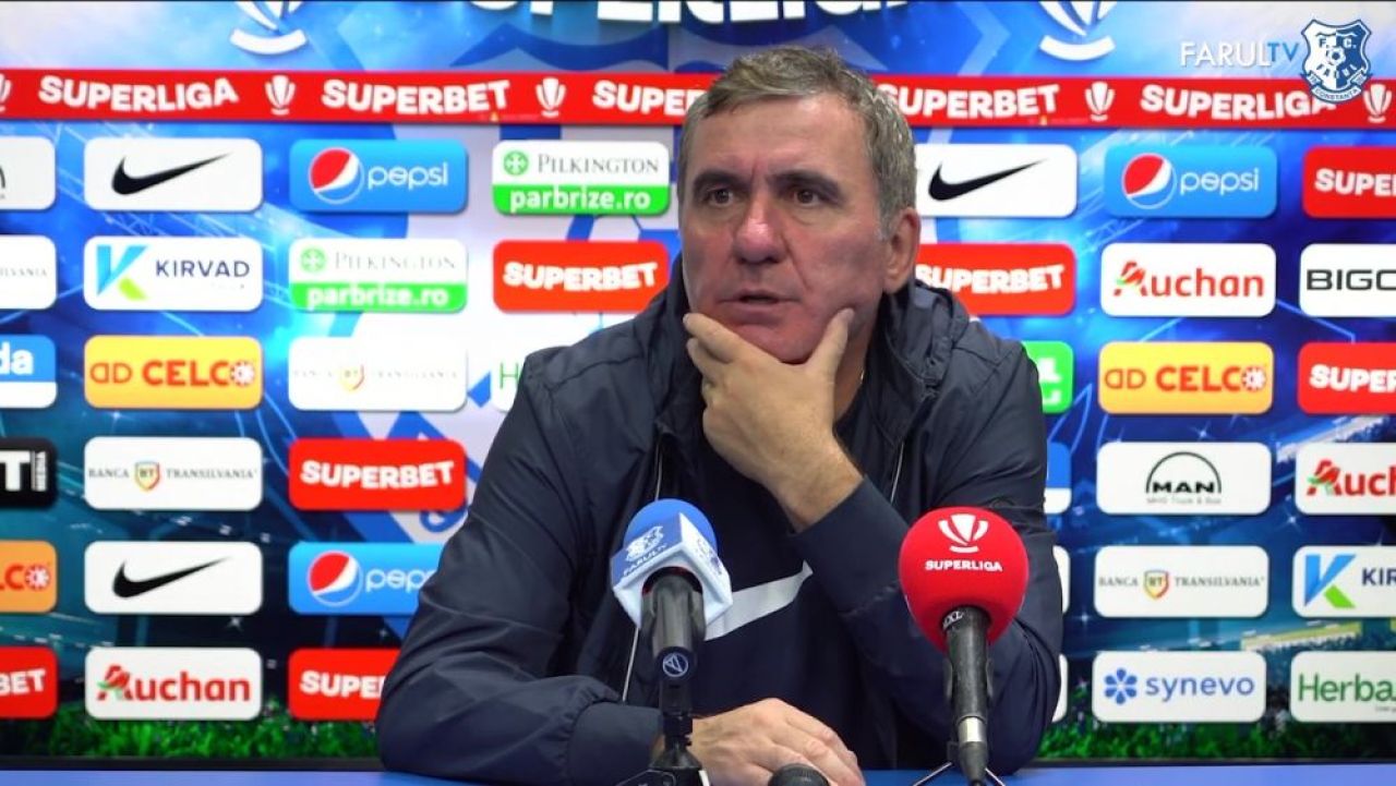 Hagi s-a aprins la conferință: