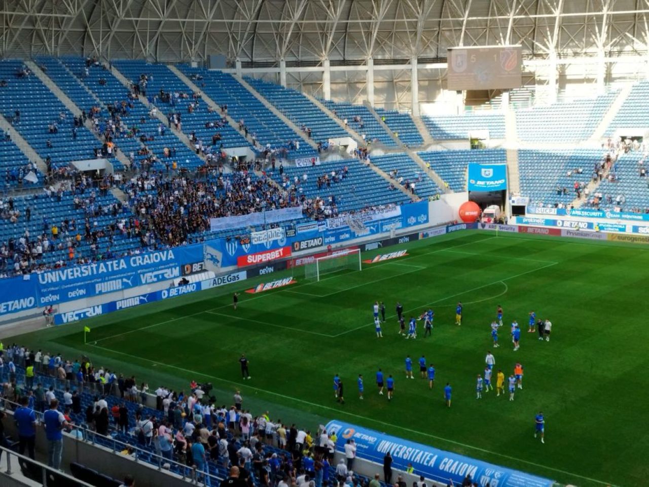 Câți fani au fost prezenți la Universitatea Craiova - FC Botoșani 5-1_5