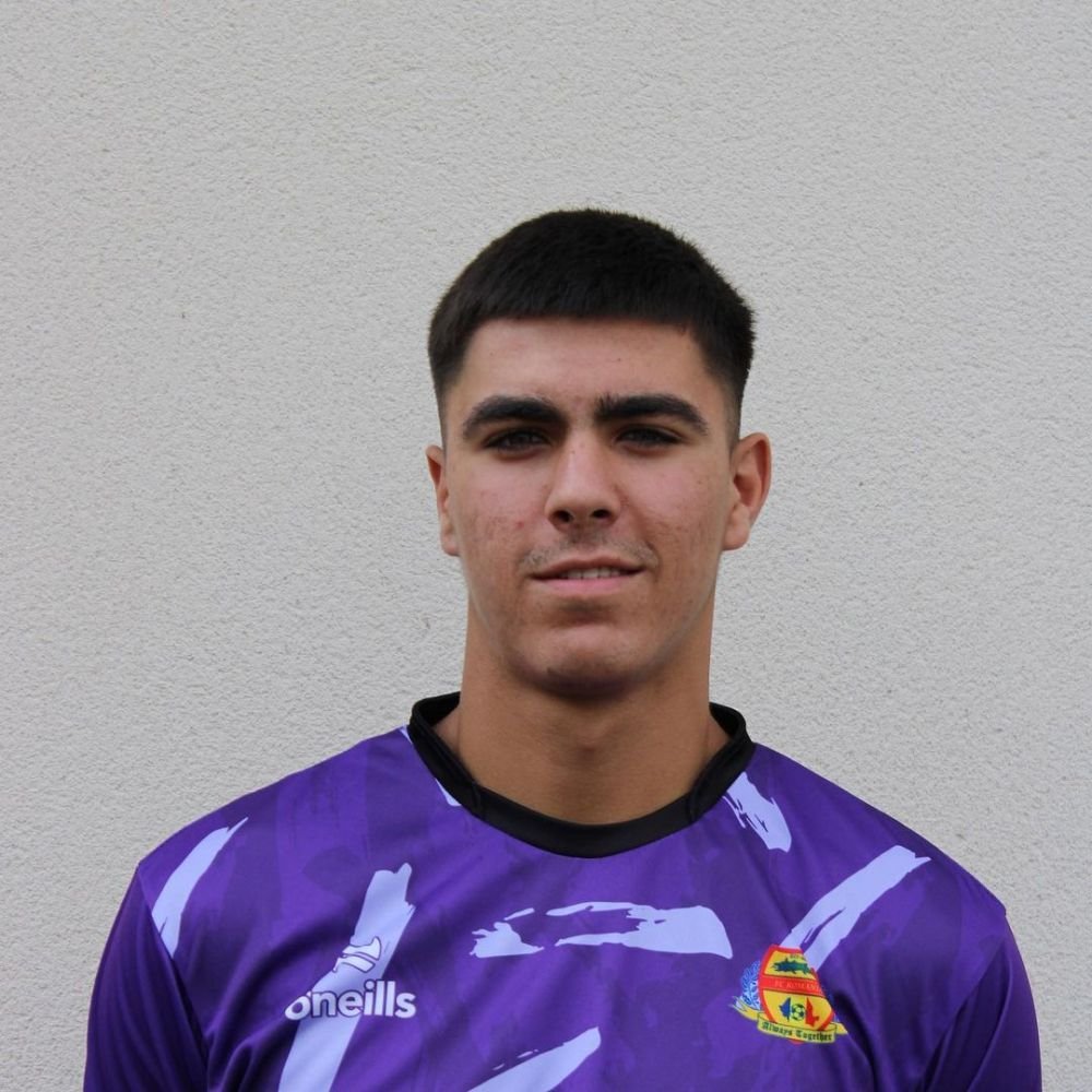 FC Internațional. Echipa românilor din Anglia a renunțat la strategia de a juca doar cu emigranți din țara noastră_8