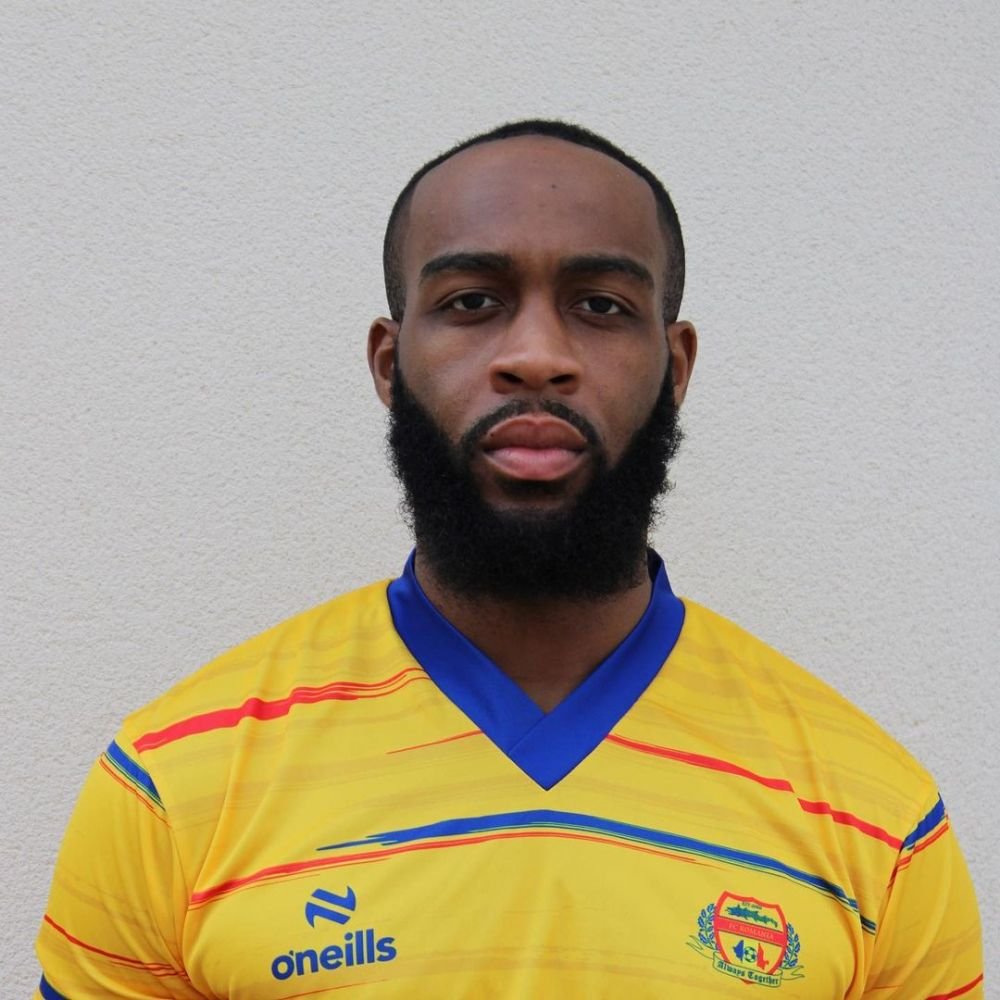 FC Internațional. Echipa românilor din Anglia a renunțat la strategia de a juca doar cu emigranți din țara noastră_10
