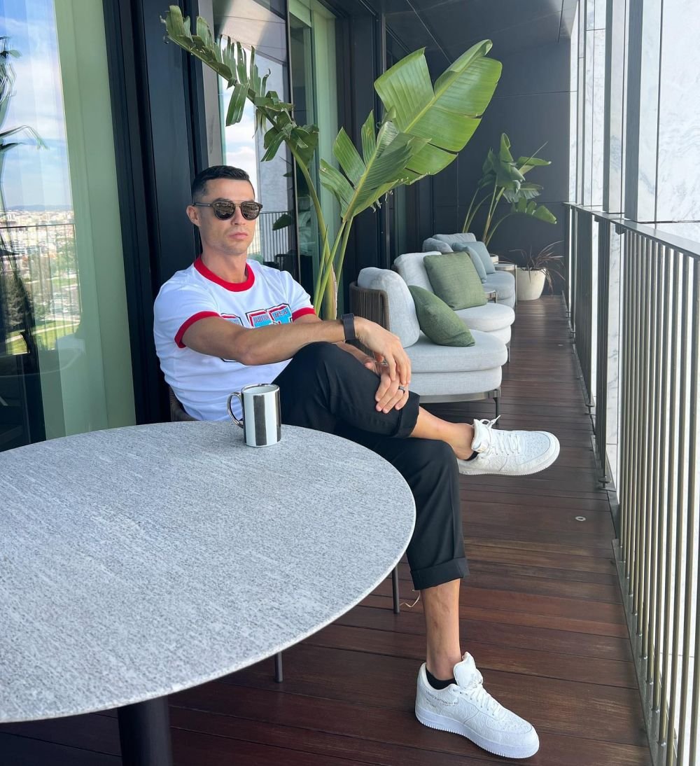 Cristiano Ronaldo, luptătorul „Chrono”, a adus 100.000 de utilizatori zilnic pentru un joc pe calculator!_7