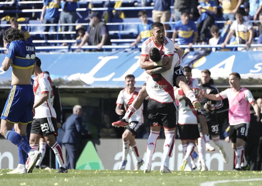 A fost nebunie pe ”La Bombonera”! Cât s-a încheiat Boca Juniors - River Plate, ”Superclásico” din Argentina_17