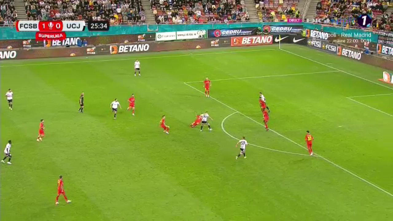 Dawa WHO? Dan Nistor s-a distrat cu apărarea FCSB și a redus Arena Națională la tăcere_4