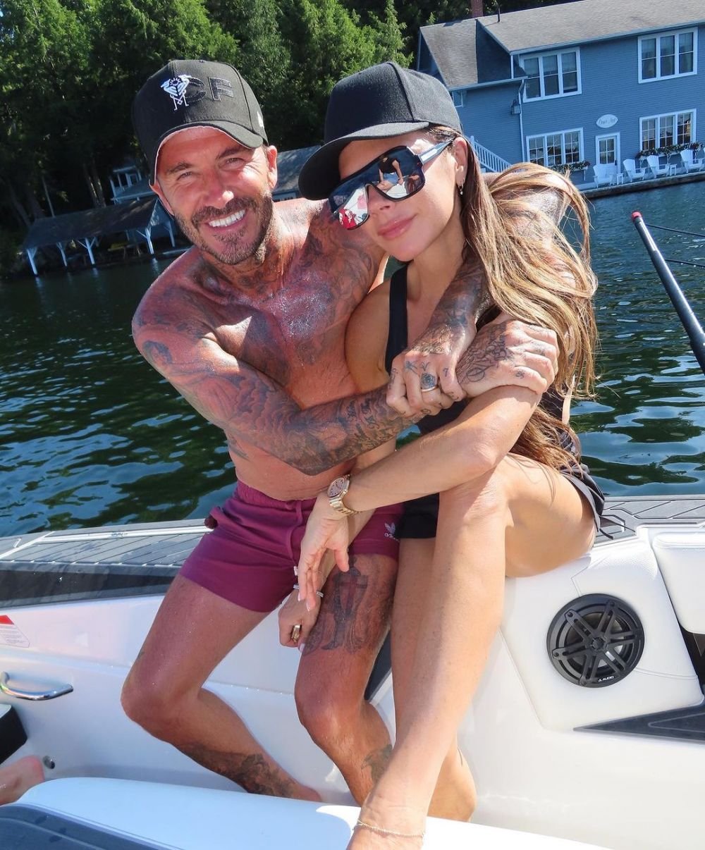„Te scuipă, te insultă!” Victoria Beckham a spus tot despre chinui trăit de David în fotbal! Care a fost cel mai dur moment _5