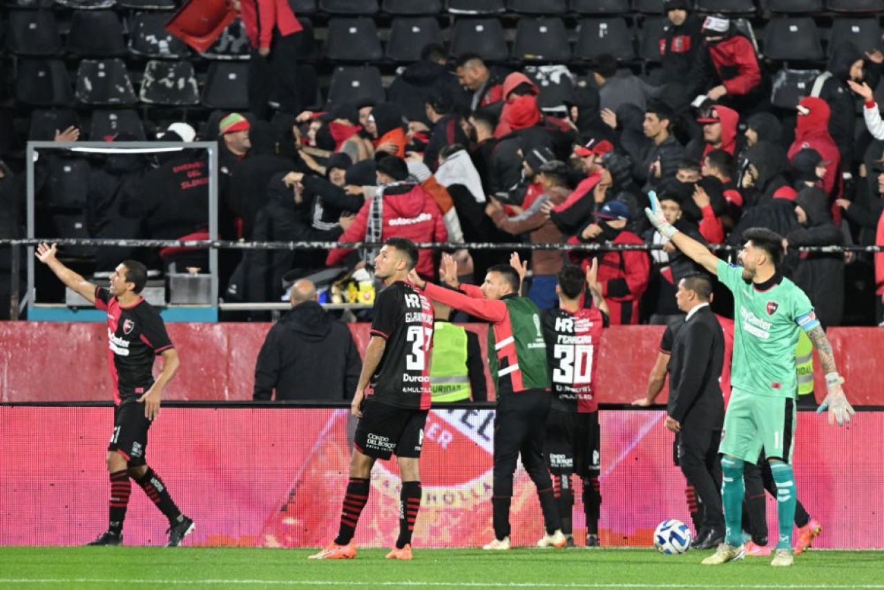 Tragedie în Argentina. O fană a fost ucisă în mod sălbatic după un derby important_15