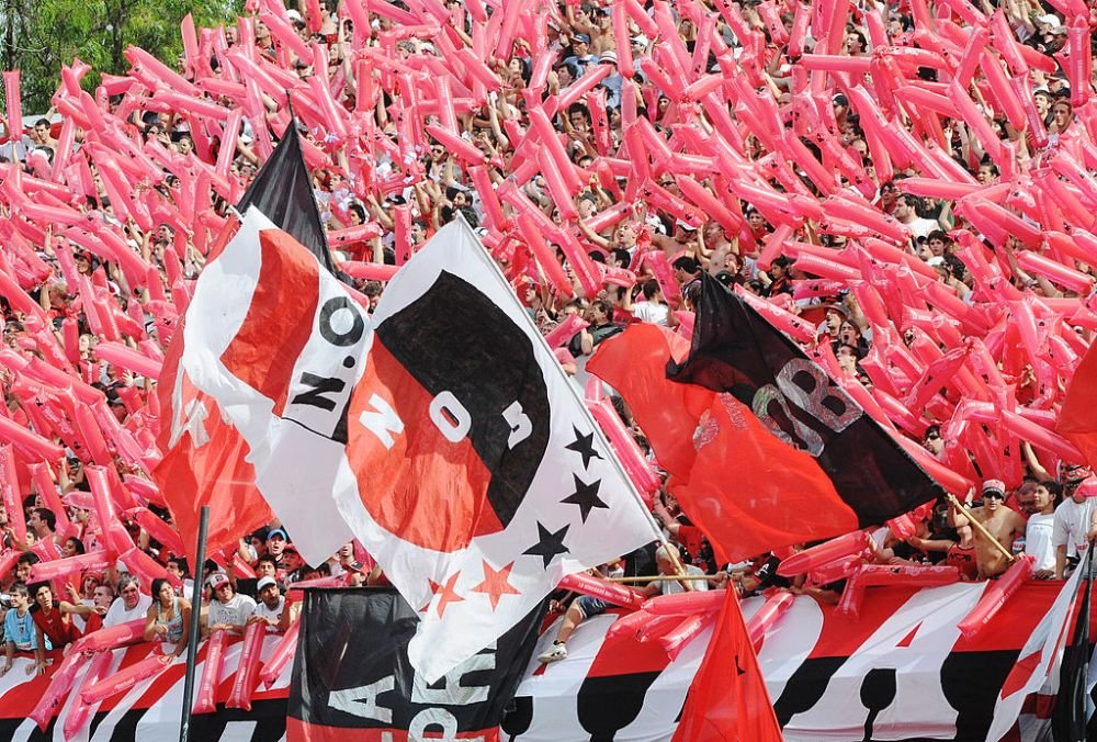 Tragedie în Argentina. O fană a fost ucisă în mod sălbatic după un derby important_16