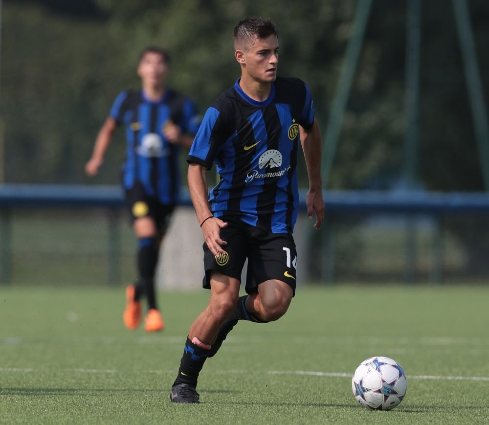 Cristian Chivu și Inter Primavera rămân invincibili în acest sezon după un final incendiar în meciul din UEFA Youth League!_7