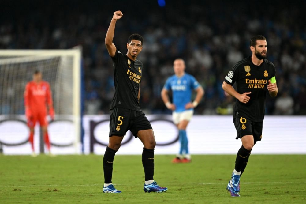 Hey, Jude! Bellingham s-a 'deghizat' în Maradona împotriva lui Napoli și a înscris spectaculos _5