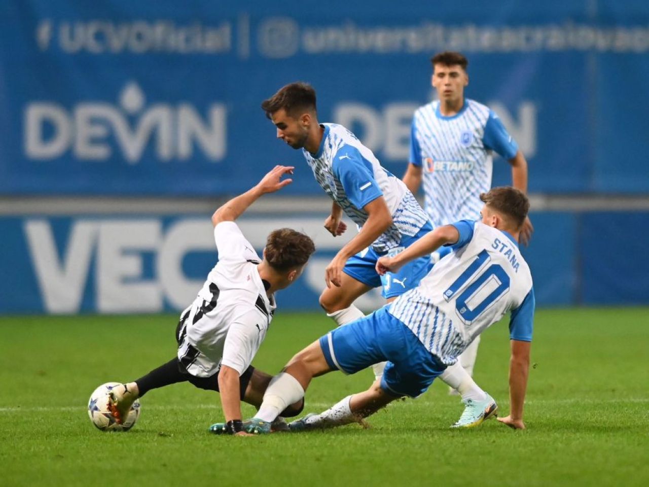 Universitatea Craiova - Partizan Belgrad 0-1, în UEFA Youth League | Oltenii pierd meciul de debut_11
