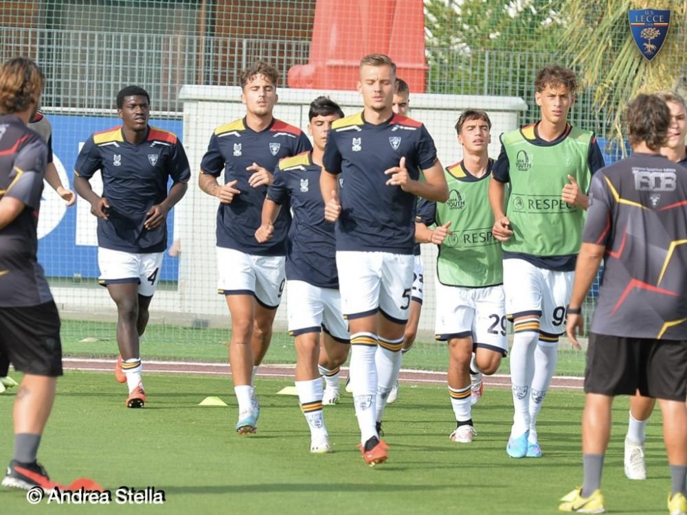 Echipa campioană cu 4 români titulari a debutat în UEFA Youth League! Unul a fost căpitan, altul a marcat_10