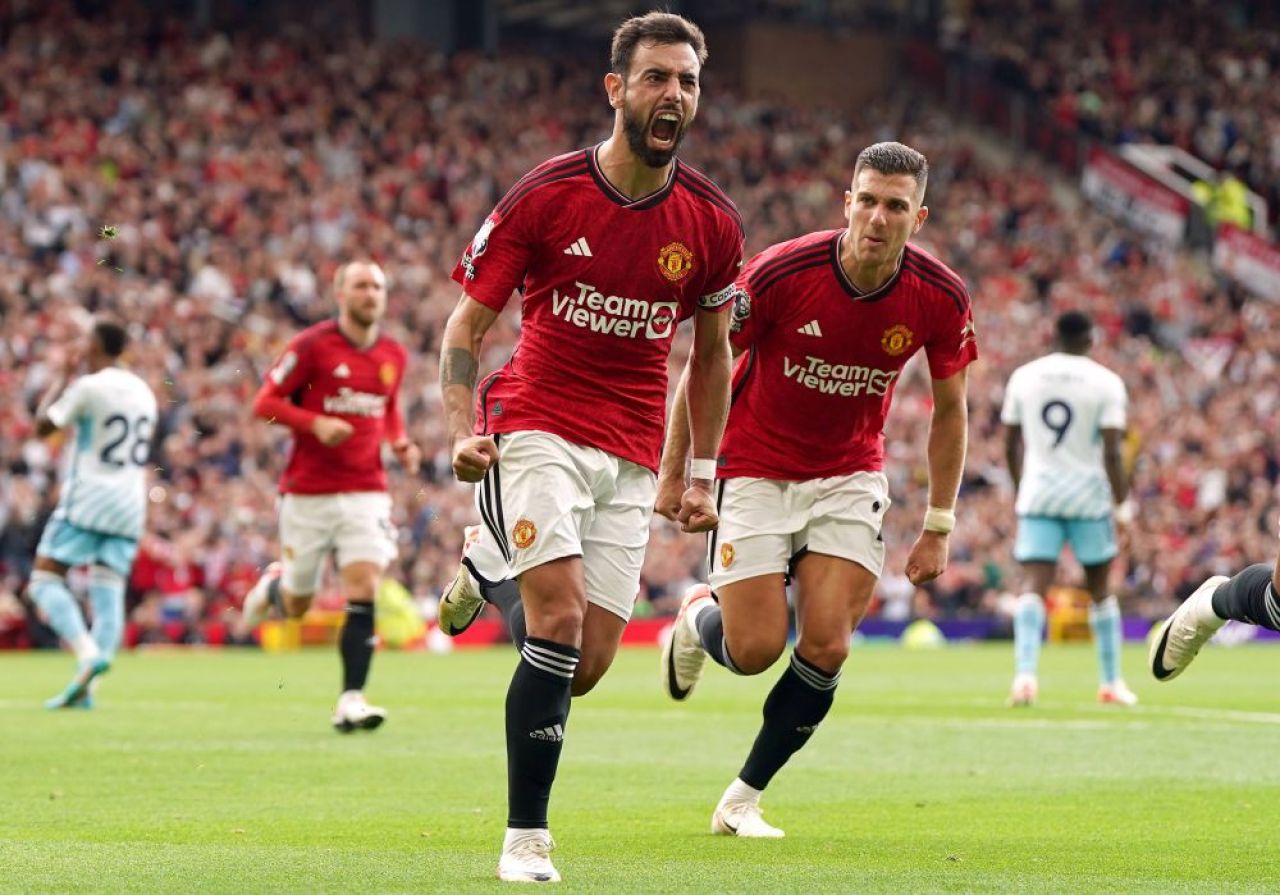 Diavol adevărat! 6.666 de minute jucate sezonul trecut de Bruno Fernandes, record mondial pentru căpitanul lui Manchester United_4