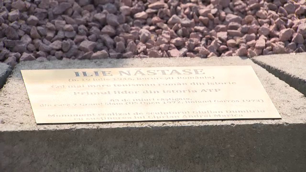Ilie Năstase are statuie. Cum arată și unde e amplasată_2