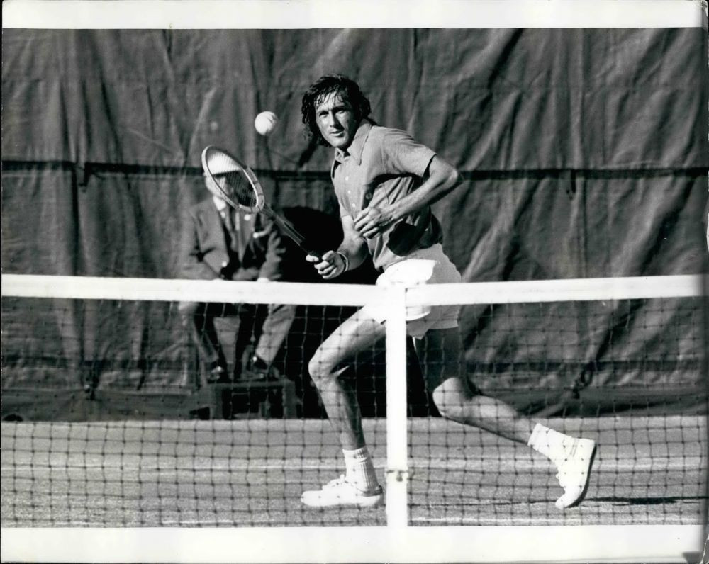 Ilie Năstase are statuie. Cum arată și unde e amplasată_66