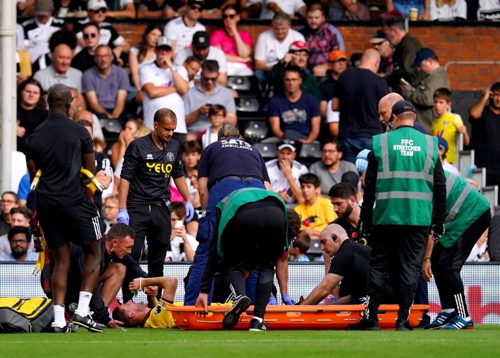 Accidentare horror în Premier League! A avut nevoie de oxigen după ce și-a rupt glezna pe teren! Imagini cu puternic impact emoțional _3