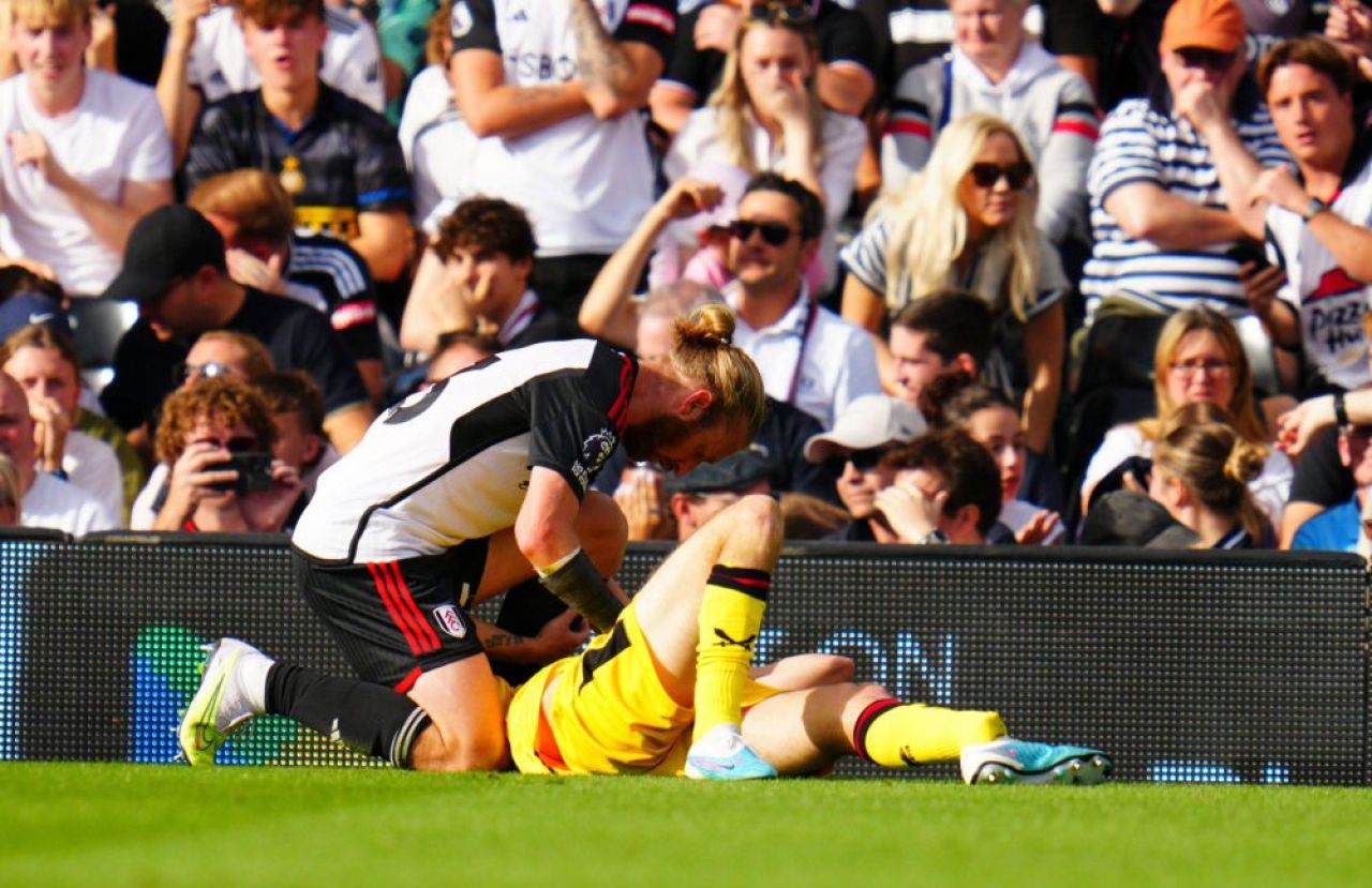 Accidentare horror în Premier League! A avut nevoie de oxigen după ce și-a rupt glezna pe teren! Imagini cu puternic impact emoțional _1