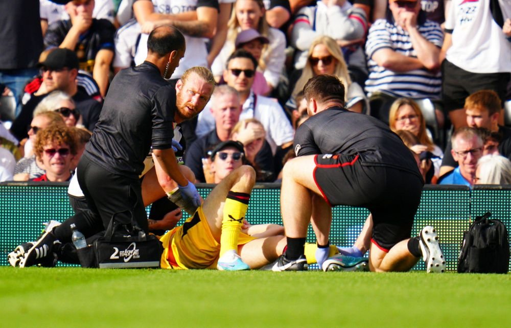 Accidentare horror în Premier League! A avut nevoie de oxigen după ce și-a rupt glezna pe teren! Imagini cu puternic impact emoțional _9