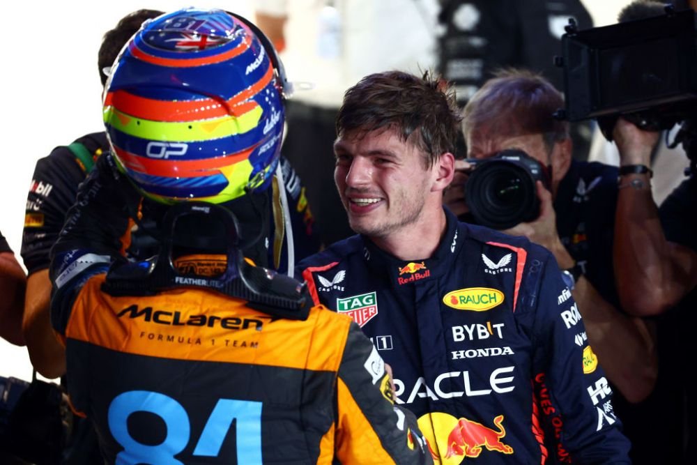 Max Verstappen, campion mondial pentru a treia oară consecutiv! A câștigat titlul la Marele Premiu de Formula 1 din Qatar, cursa sprint, deși nu a terminat pe primul loc _5