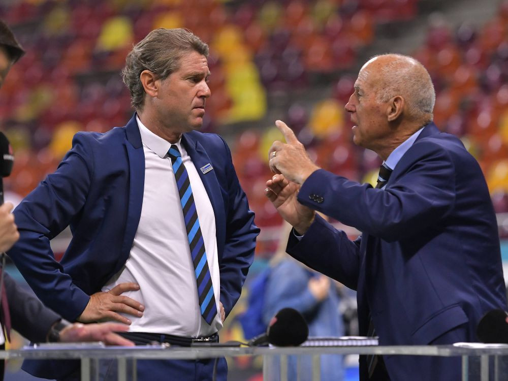 Vedeta Universității Craiova, atacată de Florin Răducioiu: E relaxat, superficial