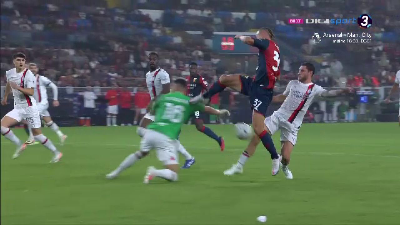 Portarul Giroud vs atacantul Pușcaș! A intrat în poartă și a blocat tot în Genoa - Milan! Drăgușin a refuzat să își înlocuiască portarul _26