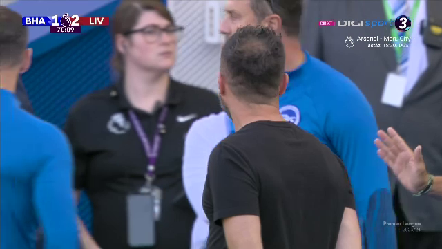 Roberto De Zerbi, criză de nervi la marginea terenului! Jurgen Klopp a venit să-l calmeze_17