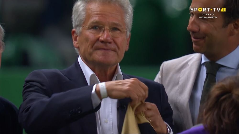 Laszlo Boloni, aplaudat la scenă deschisă pe stadionul lui Sporting Lisabona_3