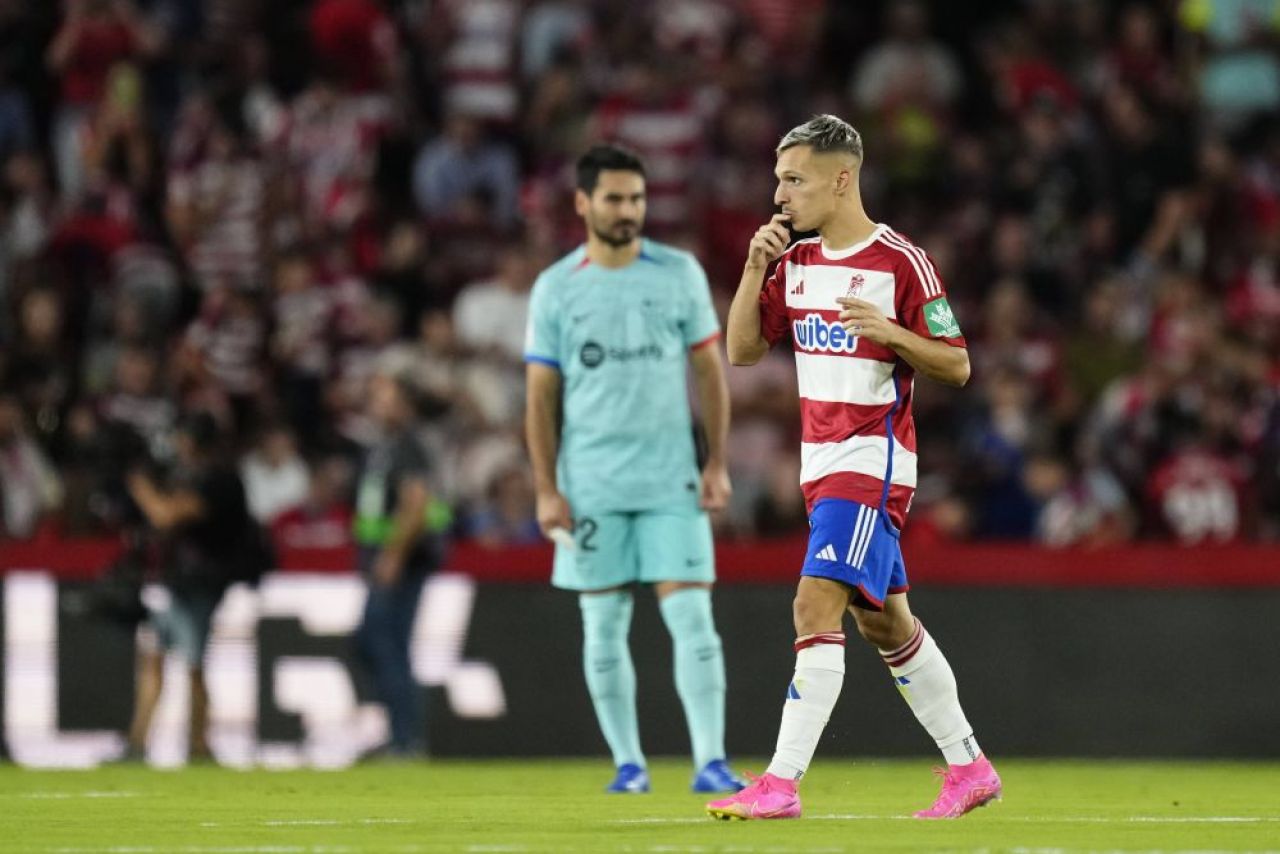 Anul trecut juca în liga 4, acum a fost convocat la naționala Spaniei după ce i-a făcut zile fripte Barcelonei!_2