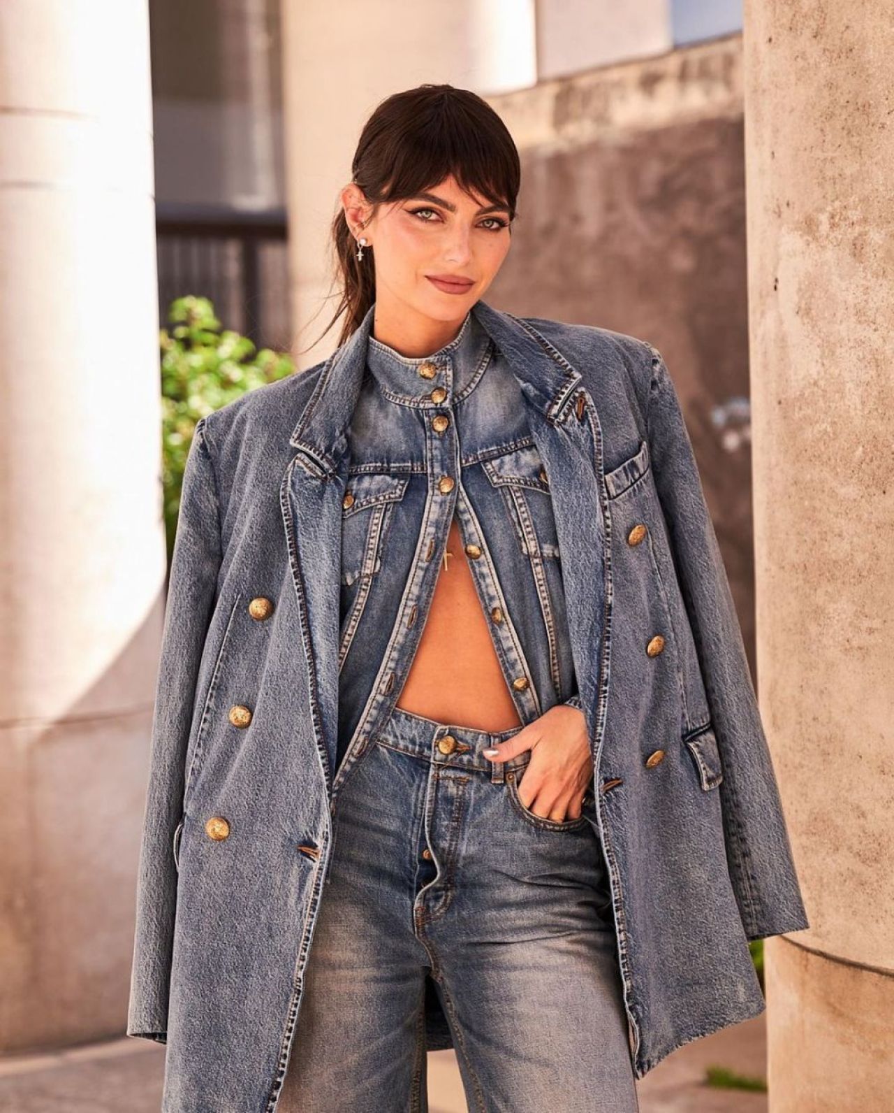 Cum s-a afișat Max Verstappen alături de partenera sa model, Kelly Piquet_14