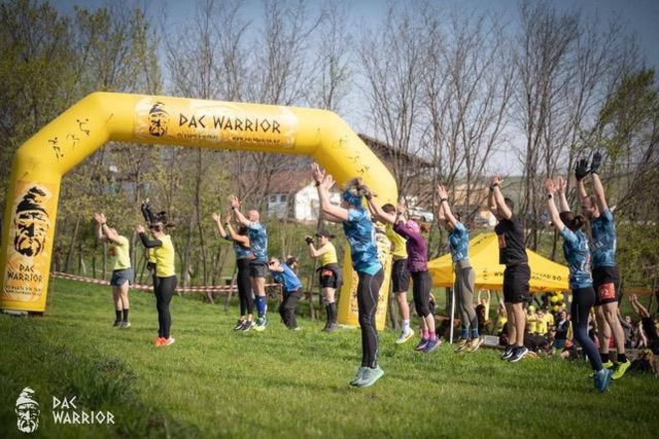 Sport cu obstacole: sânge, noroi, sârmă ghimpată, aventură, solidaritate. Interviu cu Cristian Buzea, fost campion național de atletism_9