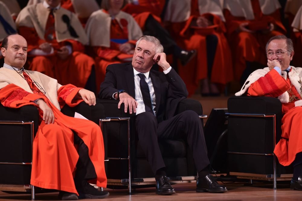 Carlo Ancelotti, dat de gol de rectorul Universității din Parma după ce a fost învestit Doctor Honoris Causa: „Îl așteaptă o aventură extraordinară!” _11