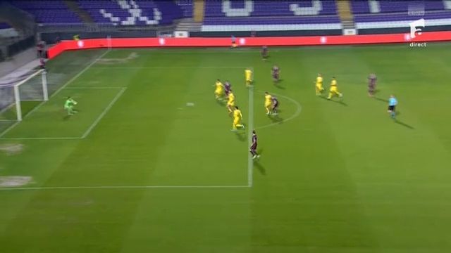 Cum arată gazonul la ora meciului Belarus - România_11