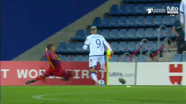 Lovitură grea pentru Rapid! Albion Rrahmani a fost scos pe targă și este suspect de o accidentare dură_12