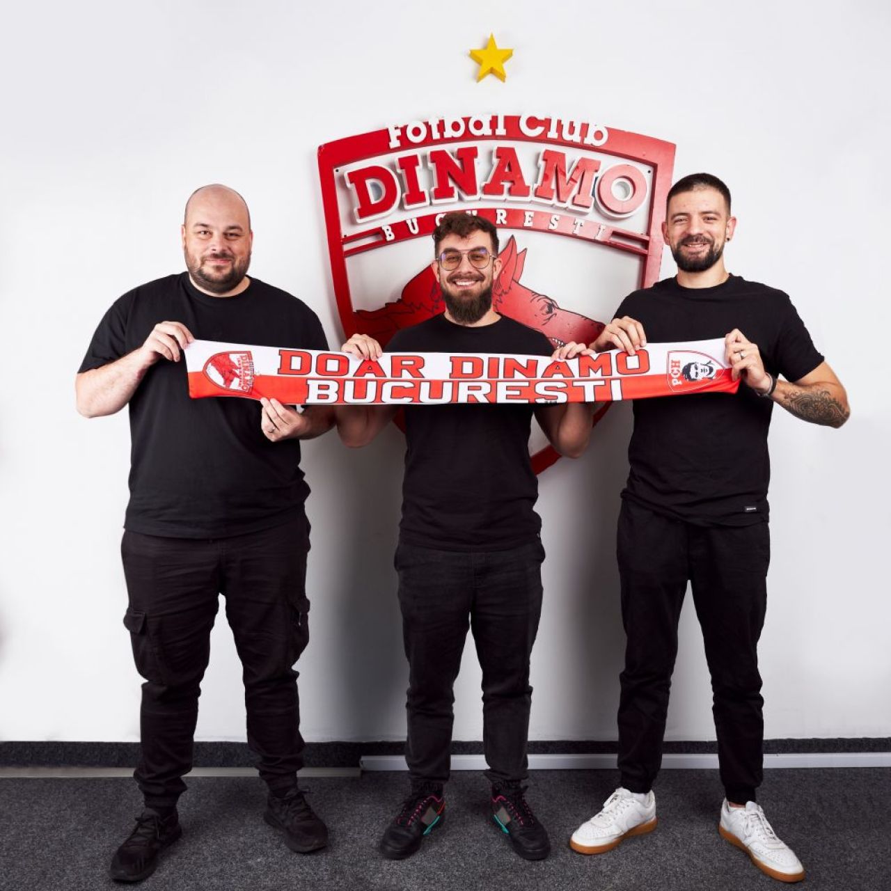 Dinamo și-a mai făcut o echipă și Adrian Cristea a semnat contractul_1