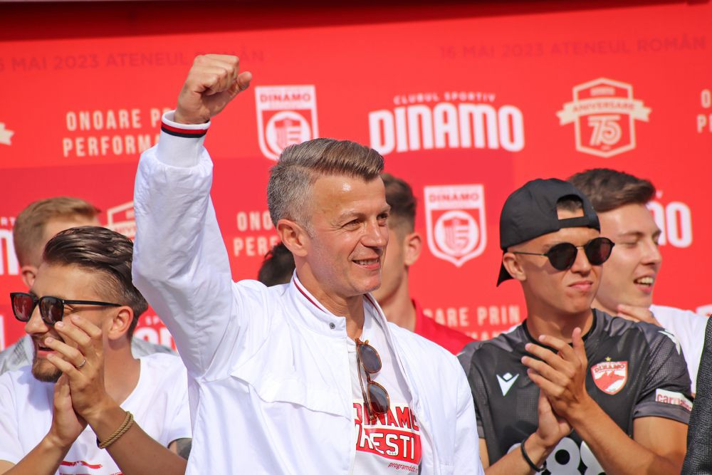 Dinamo și-a mai făcut o echipă și Adrian Cristea a semnat contractul_10