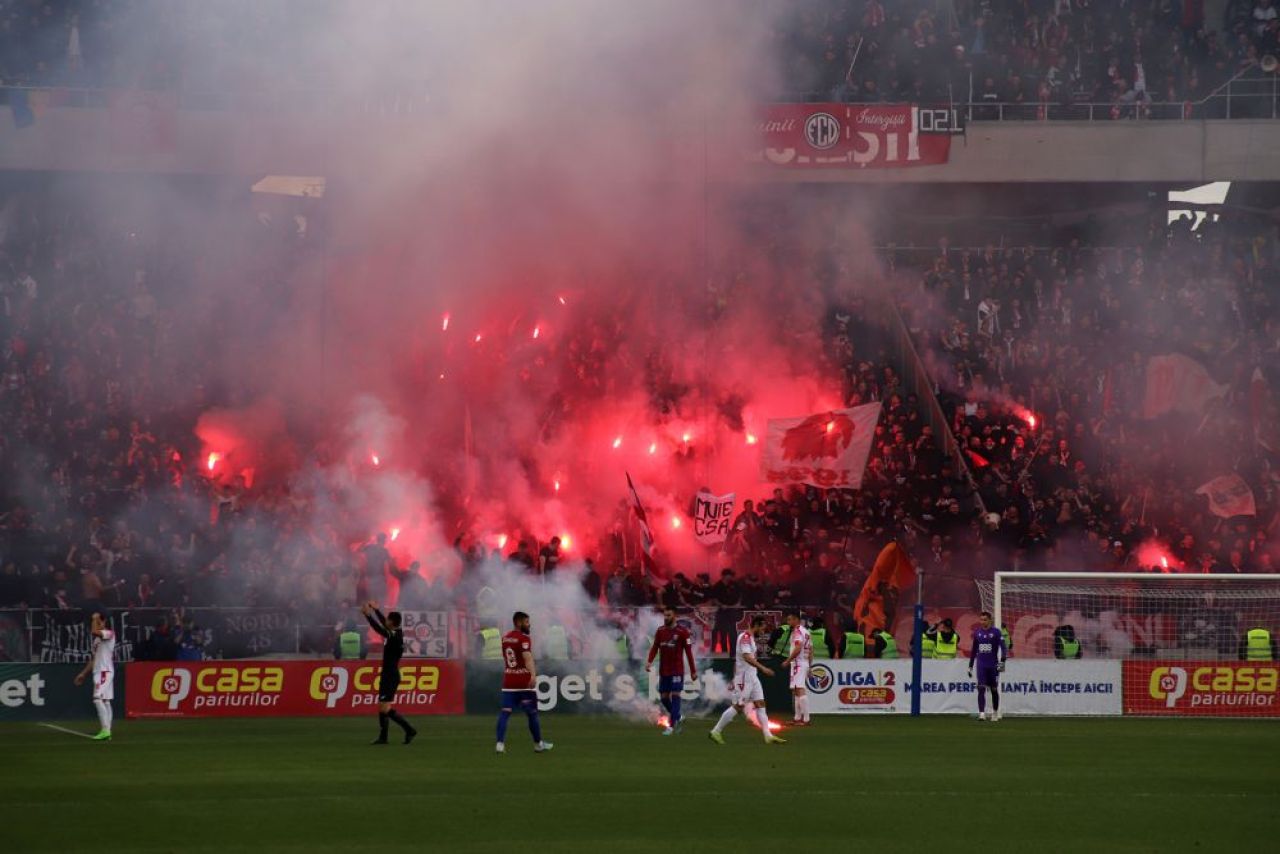 Dinamo și-a mai făcut o echipă și Adrian Cristea a semnat contractul_16