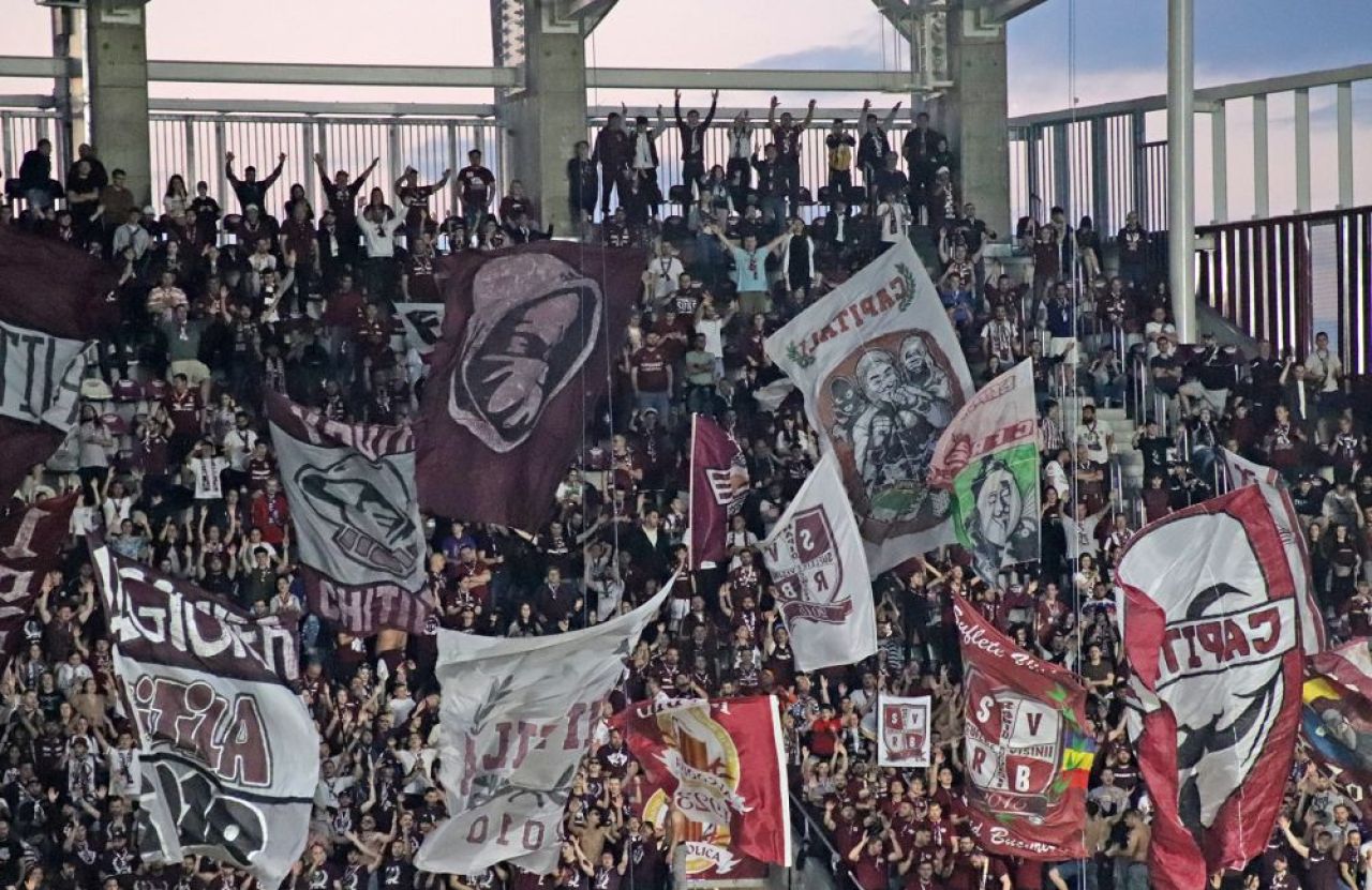 Ronaldo din Giulești e ultras în galeria Rapidului, antrenor de box și s-a mutat de acasă ca să fie aproape de noul stadion_5