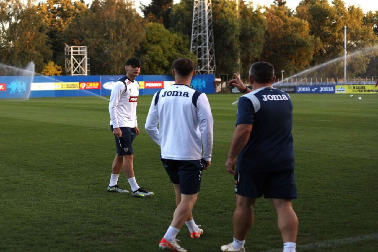 România U21 - Armenia U21 2-0. Baiaram în Giulești! Prima victorie pentru tricolorii lui Pancu în preliminarii_14