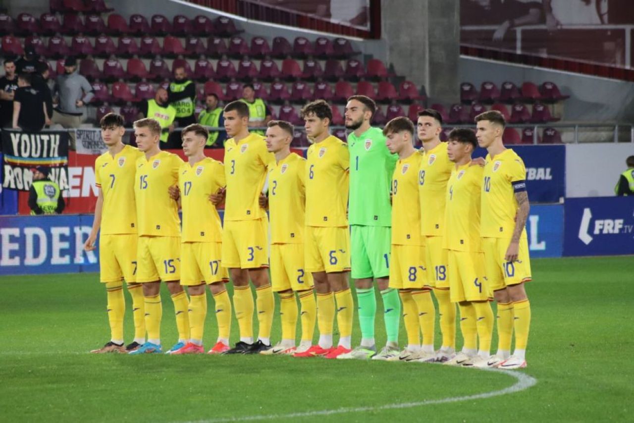 Tavi Popescu, înjurat din peluză, idolatrizat de copii, la primul meci cu banderola naționalei U21_9