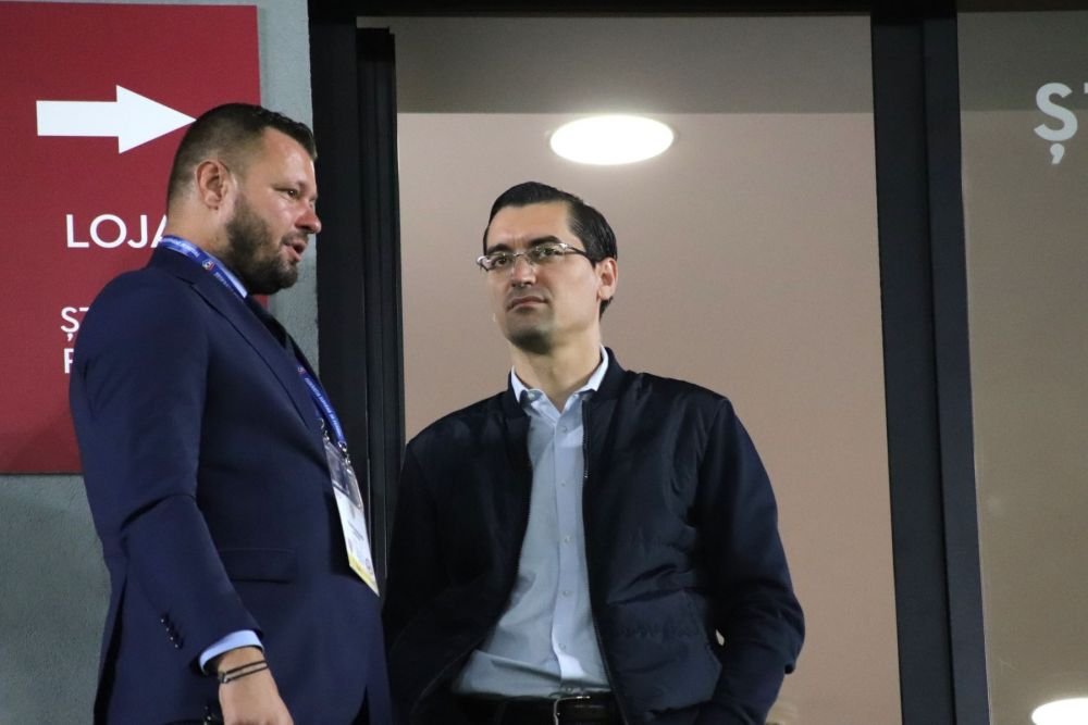 Răzvan Burleanu a discutat mult cu 