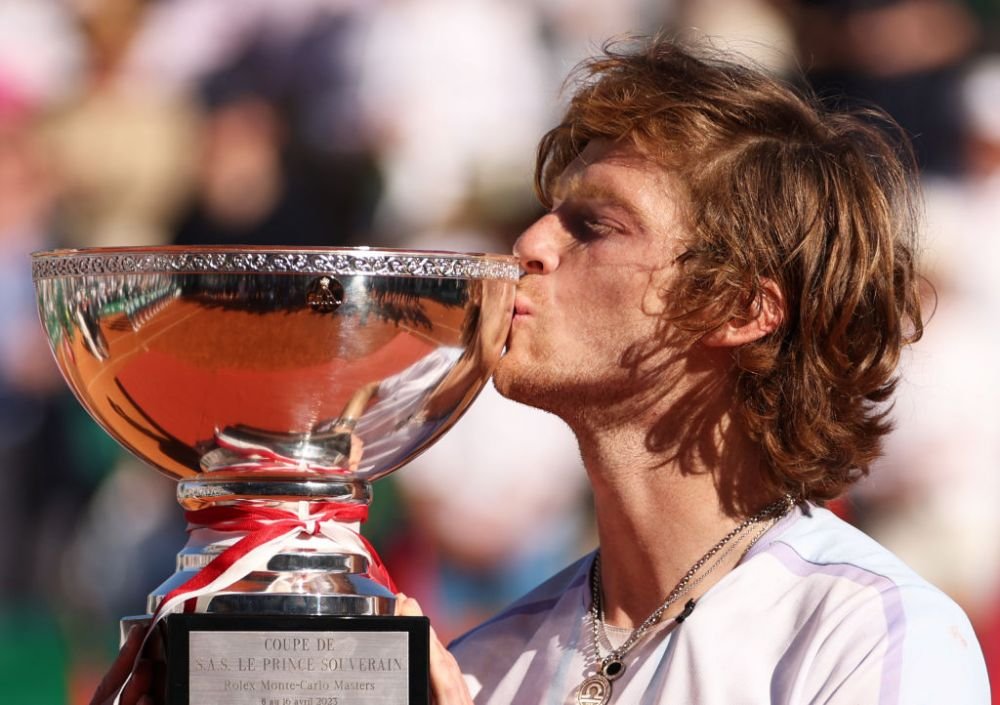 Faza zilei în tenis: Rublev și-a vărsat nervii pe un fotograf, înainte să piarda finala Mastersului de la Shanghai_2