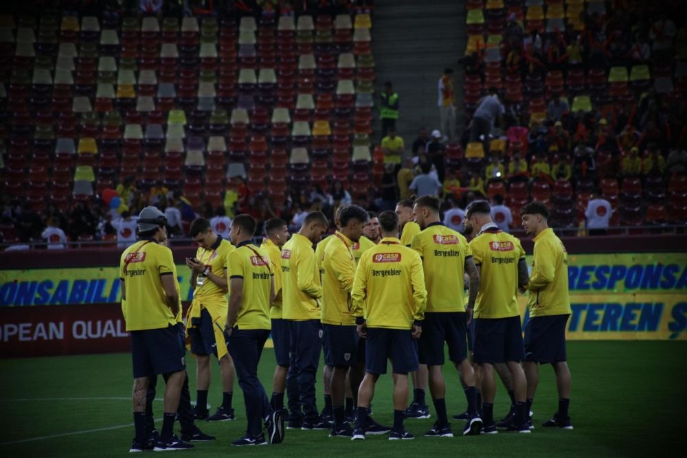 Surpriză uriașă! Avem un debutant &icirc;n primul 11 al Rom&acirc;niei cu Andorra