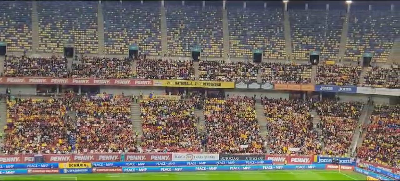 Copiii au încins atmosfera pe Arena Națională și au intonat din toți plămânii imnul României!_18