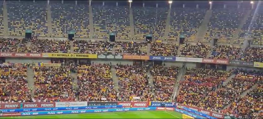 Copiii au încins atmosfera pe Arena Națională și au intonat din toți plămânii imnul României!_46