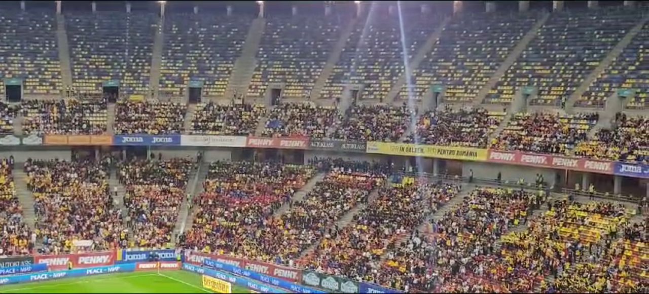 Copiii au încins atmosfera pe Arena Națională și au intonat din toți plămânii imnul României!_70