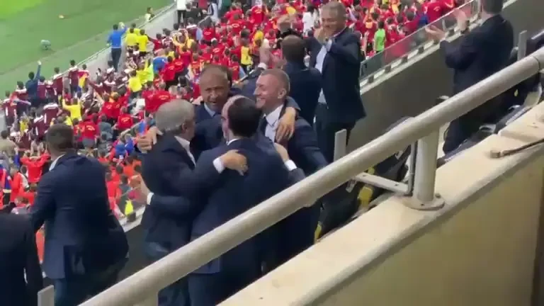 Burleanu și Stoichiță au &icirc;ncins o horă după golul lui Ianis Hagi din Rom&acirc;nia - Andorra (15.10.2023)