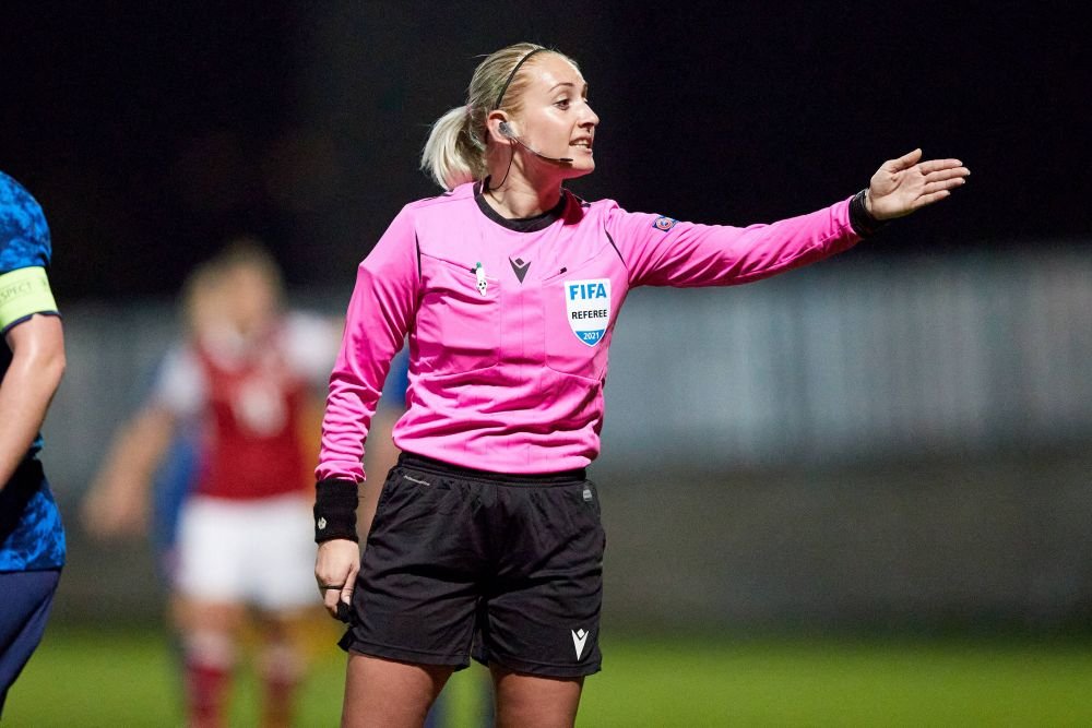 Alina Peșu o va arbitra pe Real Madrid în Champions League!_3