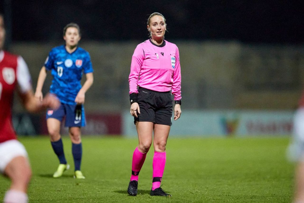 Alina Peșu o va arbitra pe Real Madrid în Champions League!_4